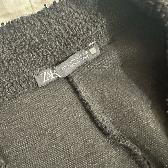 ZARA Elegant Black Maxi Skirt - Picture 4 of 5